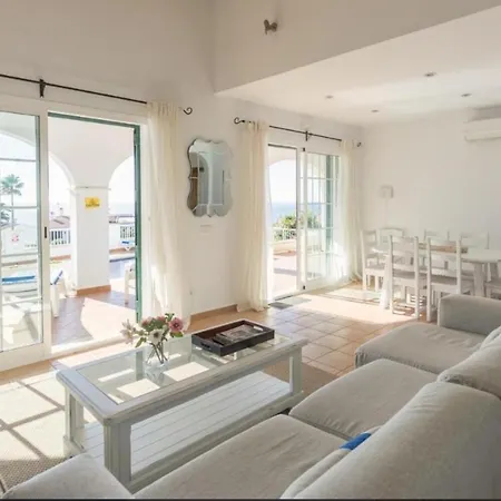 Anita * Santo Tomás