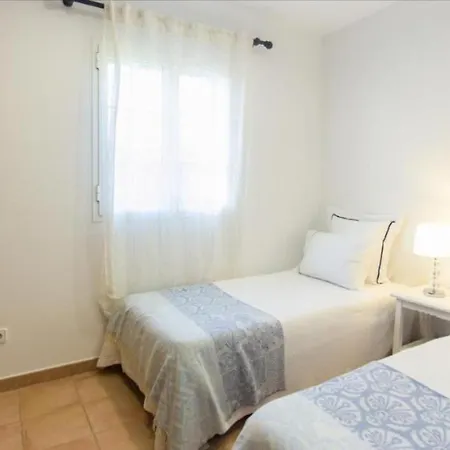 Anita エス・ミグジョルン・グラン（メノルカ